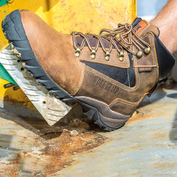 Carrick safety boot