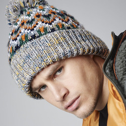 Blizzard bobble beanie