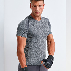TriDri® Seamless '3D fit' multi-sport performance short sleeve top