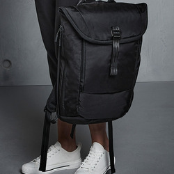 Pitch black 12-hour daypack